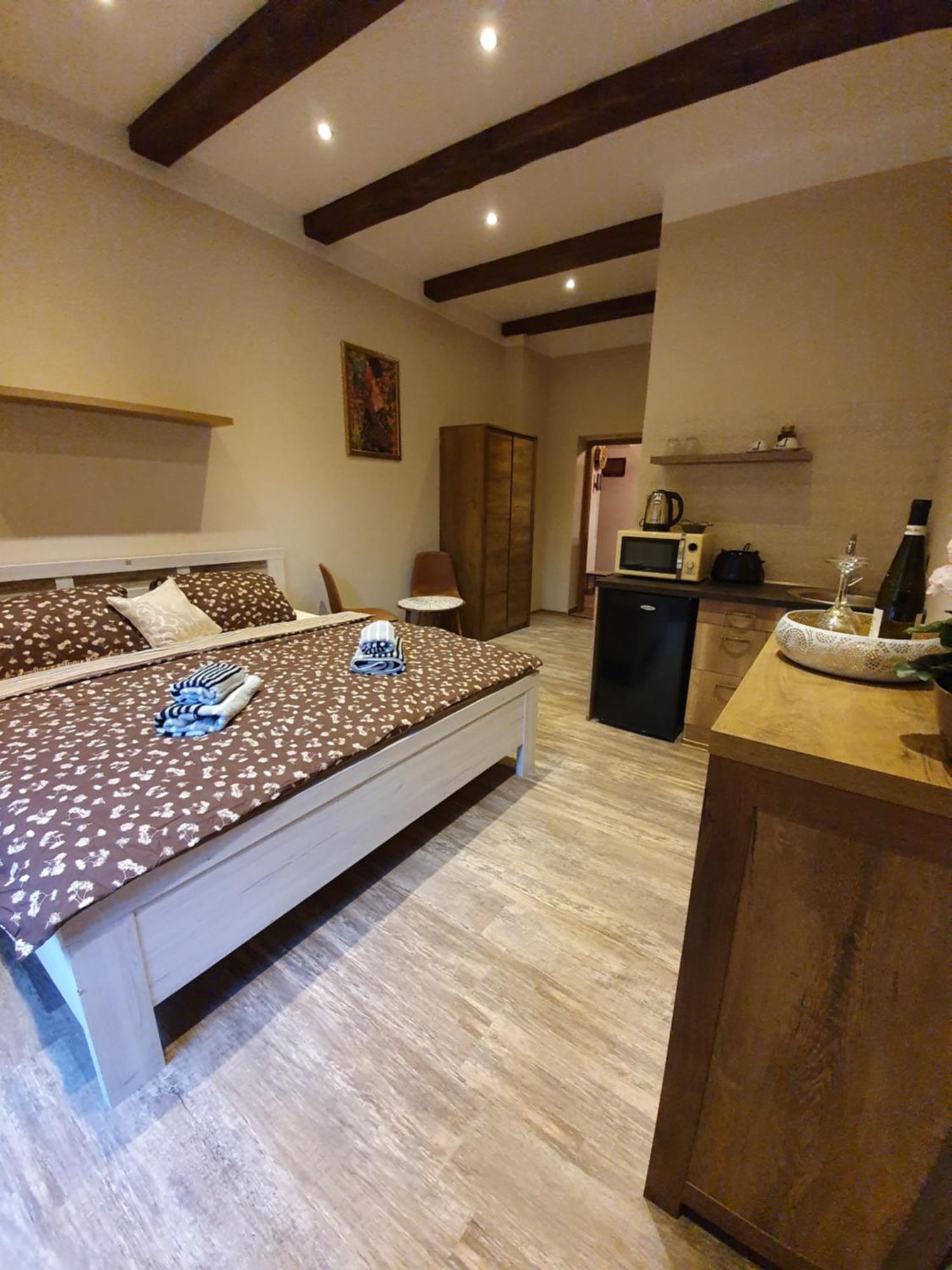 Ferienwohnung Labsky Dvur Hřensko Exterior foto