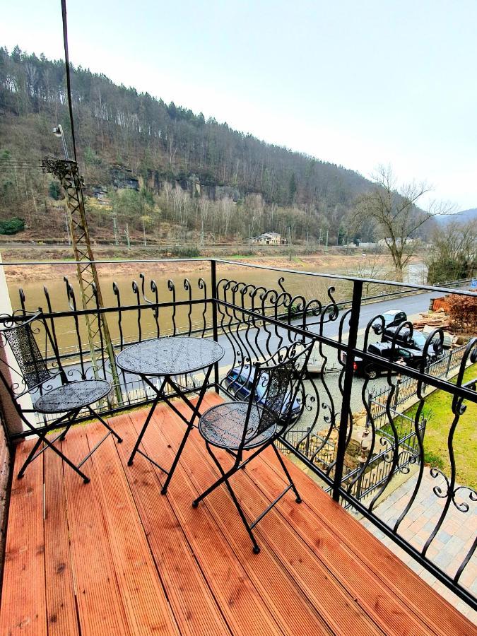 Ferienwohnung Labsky Dvur Hřensko Exterior foto